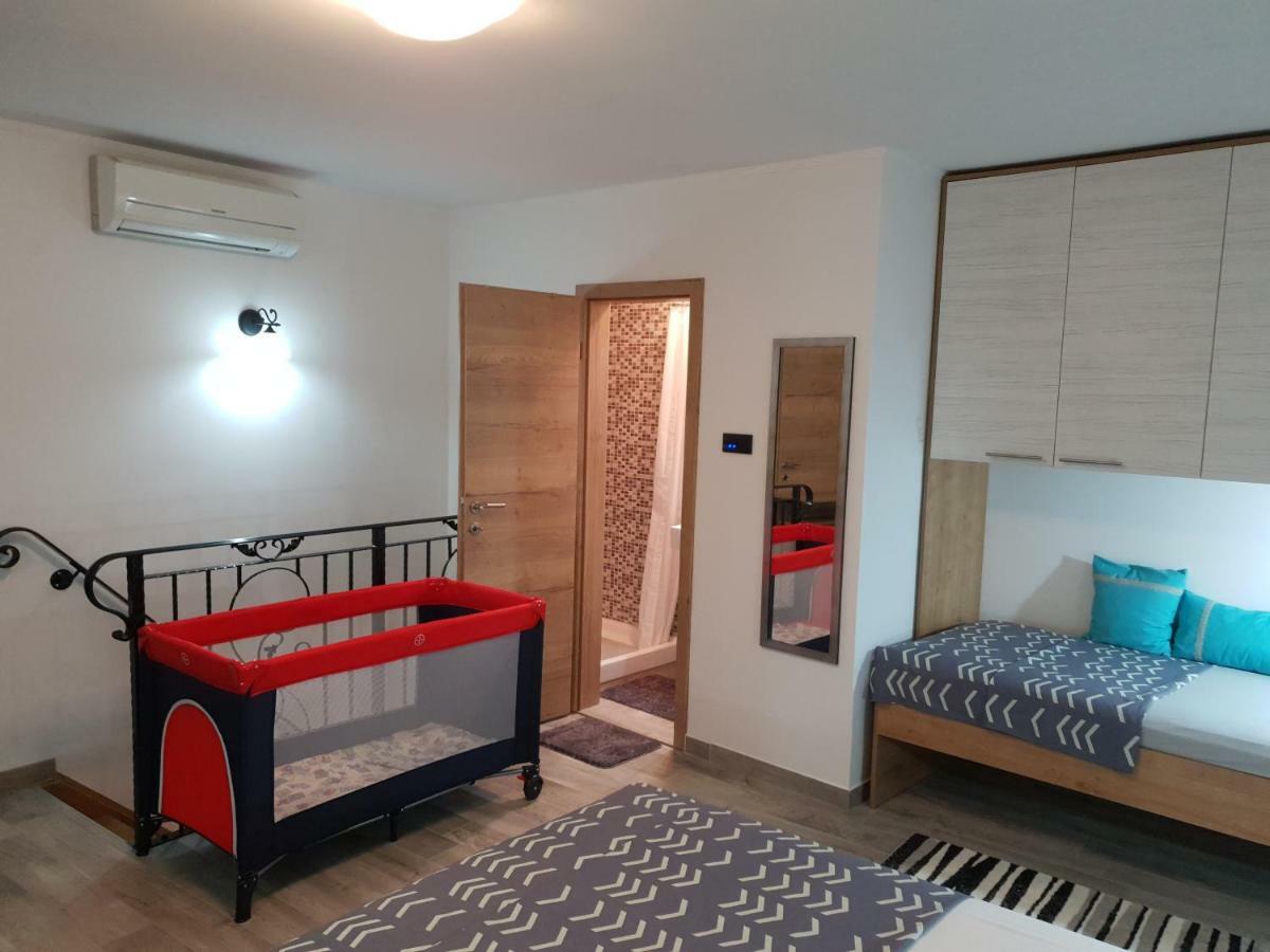 Villa Kos Lupoglav  Dış mekan fotoğraf