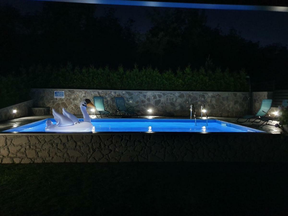 Villa Kos Lupoglav  Dış mekan fotoğraf